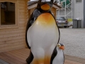pingouin en résine classique  009