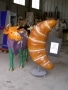 croissant objet en résine design 028