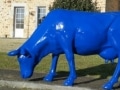 vache bleu FR28 en résine design 162